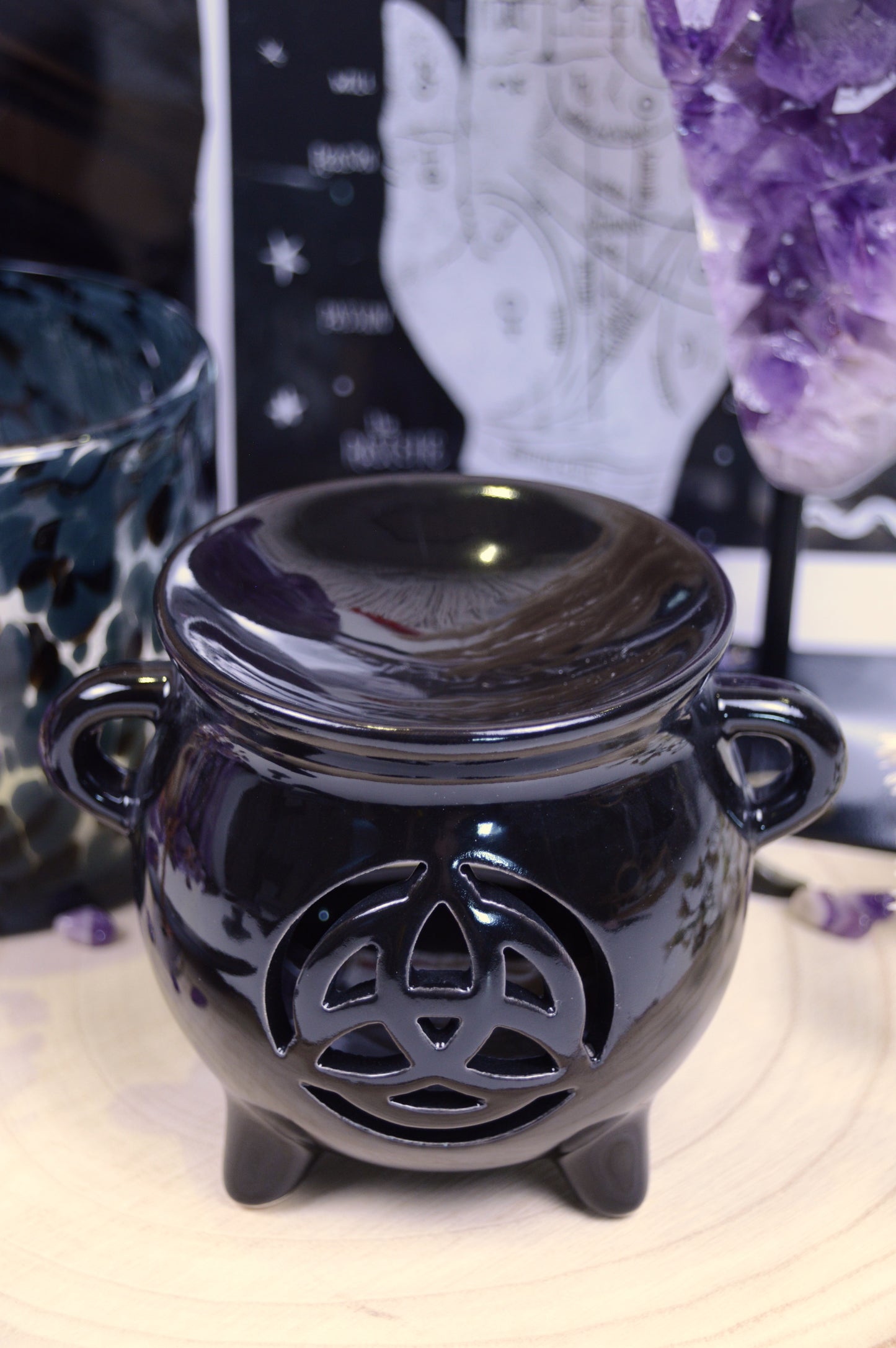 Hexenkessel Ölbrenner „Triquetra“