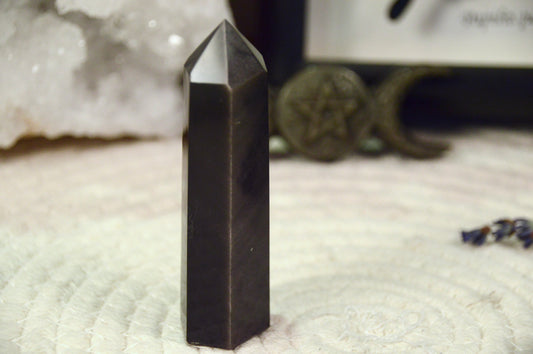 Silberobsidian Obelisken