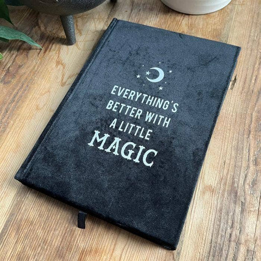 Notizbuch „Everything‘s better with a little magic“