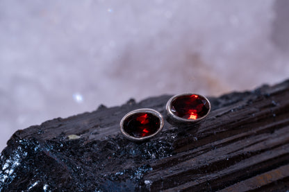 Facettierte Edelstein Ohrsteck 925 Silber